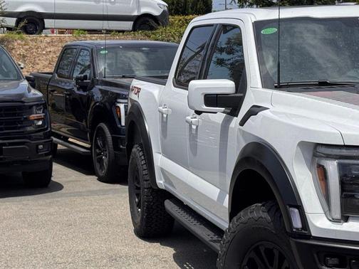 Oxford White 2026 Ford F-150 Raptor