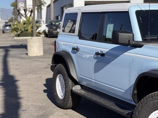 2025 Ford Bronco Heritage Edition