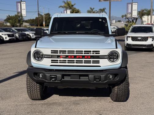 2025 Ford Bronco Heritage Edition