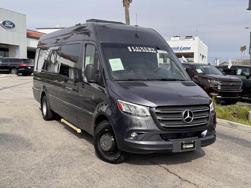 2020 Mercedes-Benz Sprinter 4500 High Roof V6