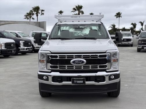 2025 Ford F-350 XL