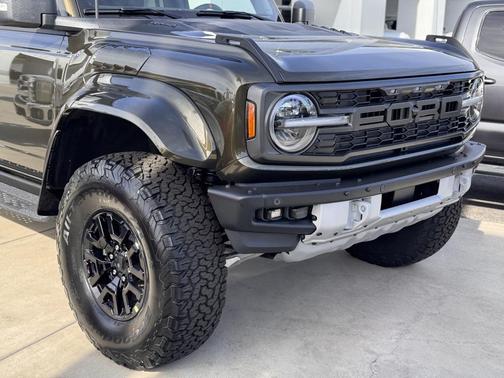 2025 Ford Bronco Raptor