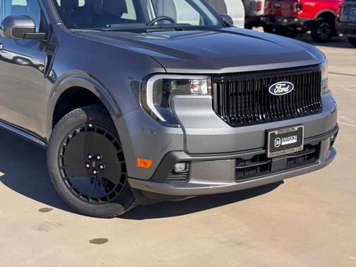 2026 Ford Maverick Lobo Standard