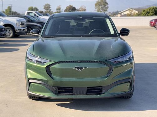 2025 Ford Mustang Mach-E Select