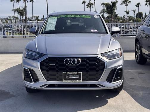 2022 Audi Q5 45 S line Premium Plus