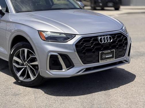 2022 Audi Q5 45 S line Premium Plus