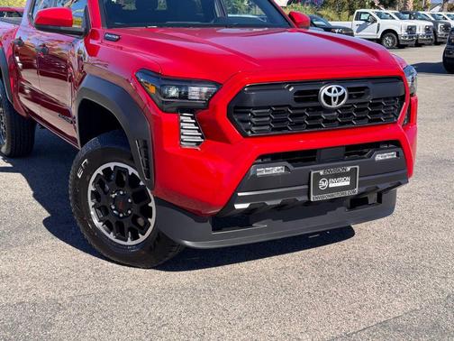 2025 Toyota Tacoma Hybrid TRD Off Road
