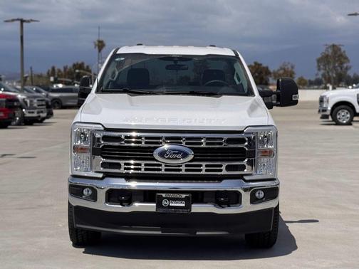2025 Ford F-350 XLT