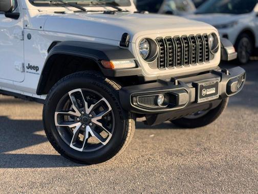 2025 Jeep Wrangler 4xe Sport S