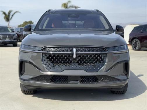 2025 Lincoln Nautilus Black Label