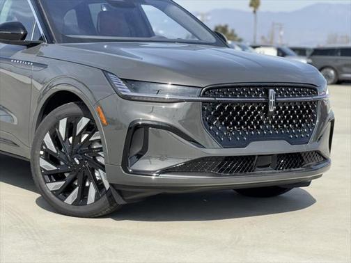 2025 Lincoln Nautilus Black Label