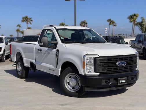 2025 Ford F-350 XL