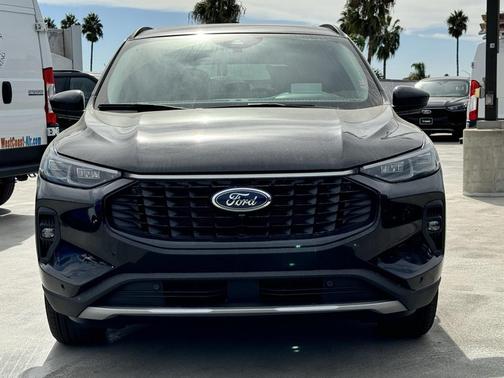 2025 Ford Escape PHEV SE