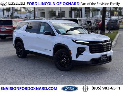 2024 Chevrolet Traverse LT