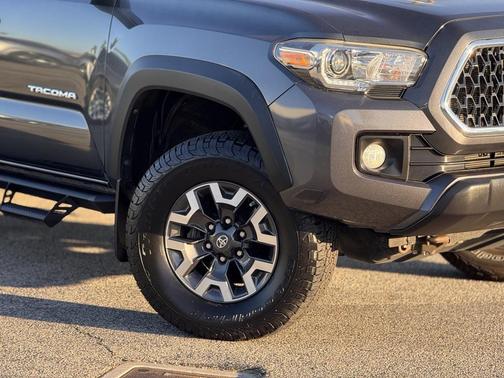 2019 Toyota Tacoma V6