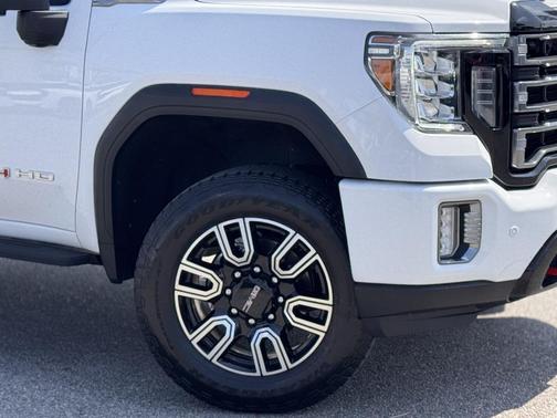 2021 GMC Sierra 2500 AT4