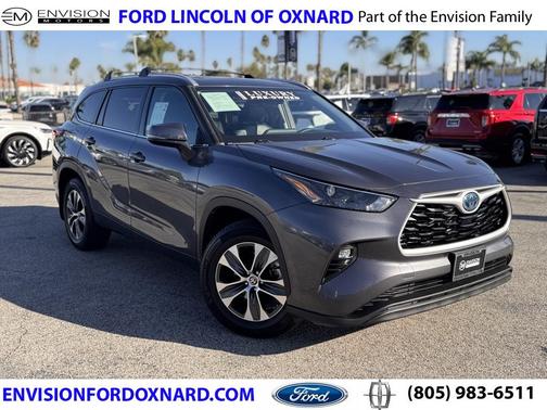 2022 Toyota Highlander Hybrid XLE