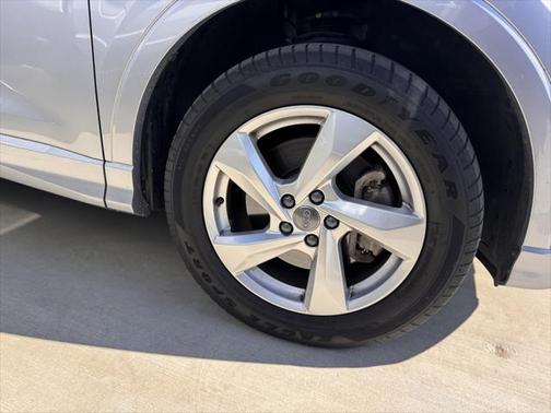 2020 Audi Q3 45 Premium