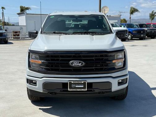 Avalanche 2026 Ford F-150 XLT