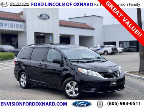 2016 Toyota Sienna LE