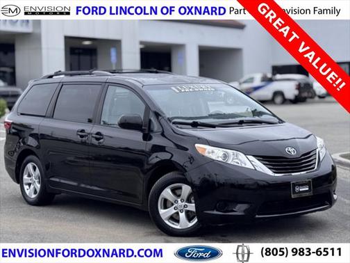 2016 Toyota Sienna LE