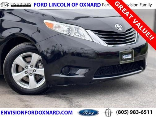 2016 Toyota Sienna LE