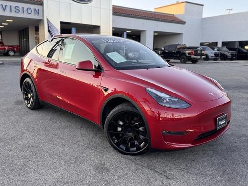 2023 Tesla Model Y Long Range Dual Motor All-Wheel Drive