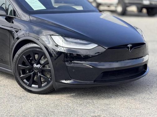 2022 Tesla Model X Plaid Tri Motor All-Wheel Drive