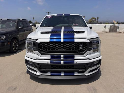 Oxford White 2024 Ford F-150 Lariat