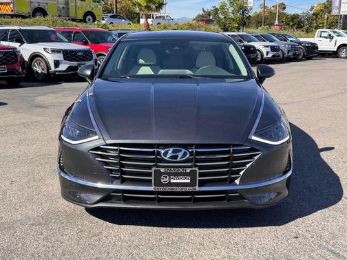 2022 Hyundai SONATA SE