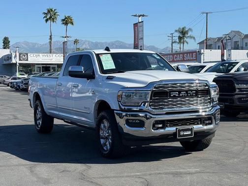 Bright White Clearcoat 2021 RAM 3500 Limited Crew Cab 4x4 8' Box