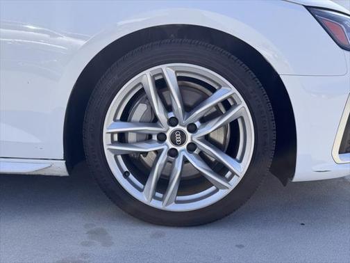 2023 Audi A4 45 S line Premium Plus