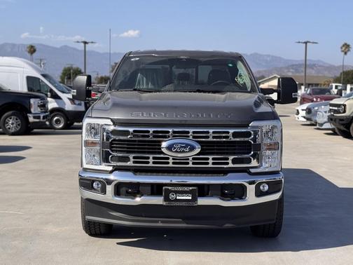 2025 Ford F-350 XLT