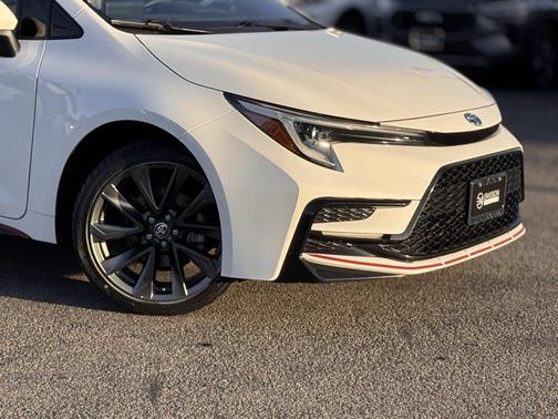 2023 Toyota Corolla Hybrid SE Infrared