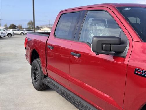 2025 Ford F-150 Lightning XLT