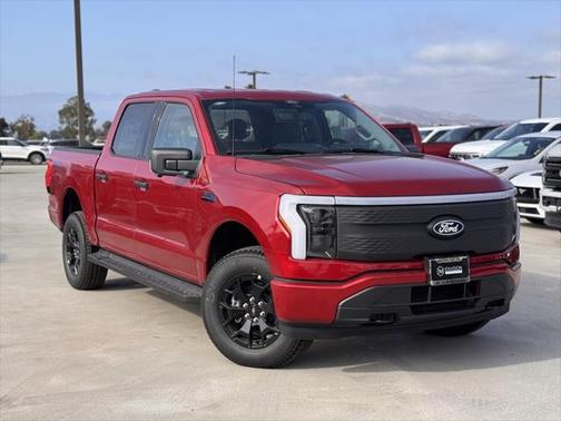 2025 Ford F-150 Lightning XLT