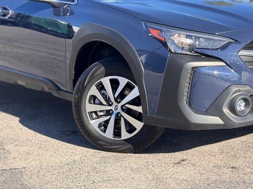 2024 Subaru Outback Base