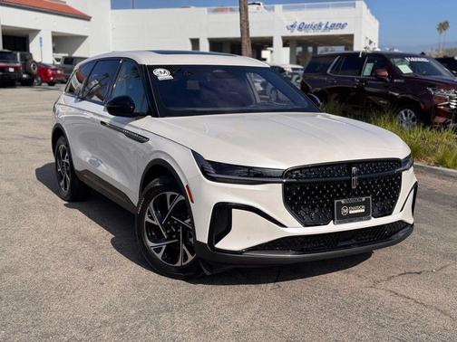 2025 Lincoln Nautilus Premiere