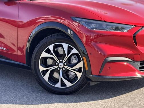 2022 Ford Mustang Mach-E Premium
