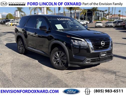 2022 Nissan Pathfinder S 2WD