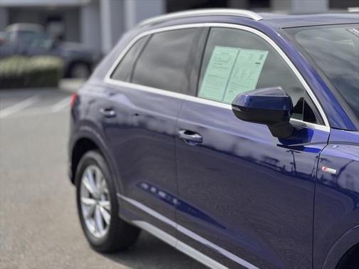 2022 Audi Q3 45 S line Premium