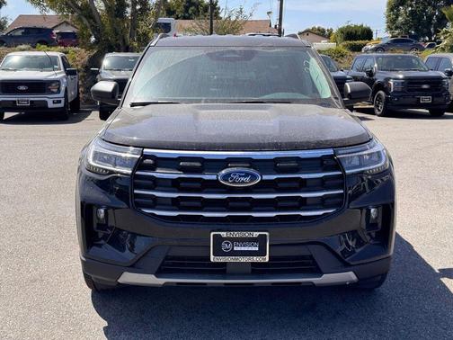 Agate Black Metallic 2026 Ford Explorer Active