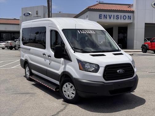 2017 Ford Transit-150 XL