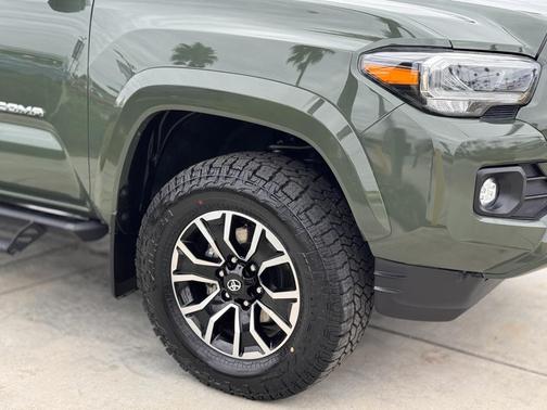 2021 Toyota Tacoma TRD Sport