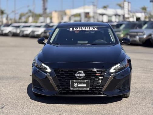 2023 Nissan Altima SR FWD