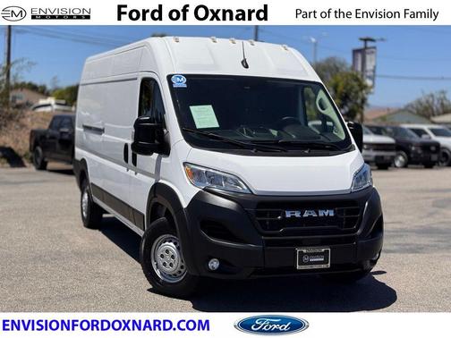 Bright White Clearcoat 2025 RAM ProMaster 2500 Tradesman