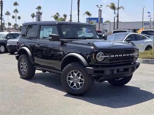2025 Ford Bronco Badlands