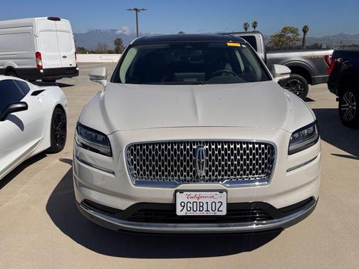 2022 Lincoln Nautilus Reserve