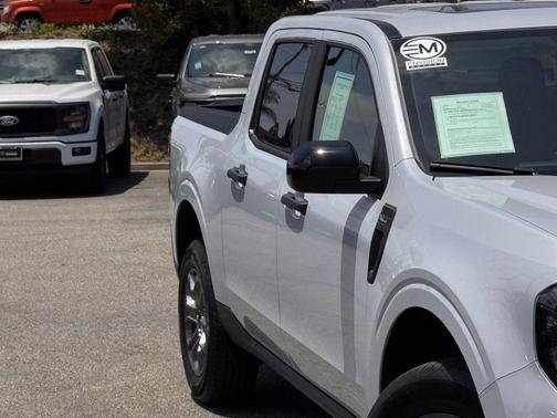 Space White Metallic 2026 Ford Maverick XLT