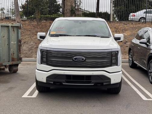 2022 Ford F-150 Lightning LARIAT